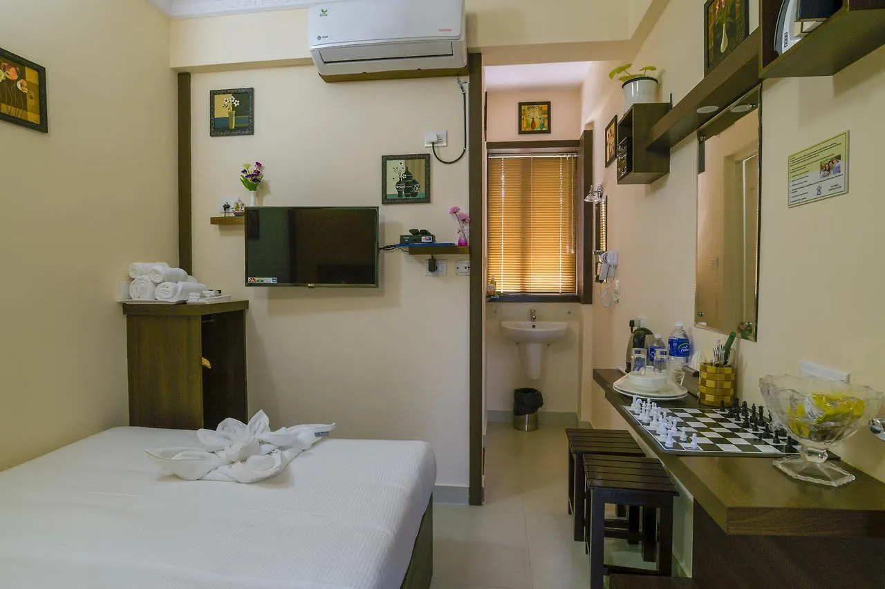 Blue Bell Cochin Airport Hotel Nedumbassery 3*,  India